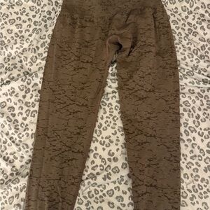 NVGTN Textured Brown Leggings